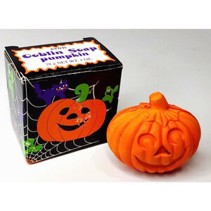 1994 Avon Halloween Goblin Pumpkin Soap Bar Orig. Box 2"-New